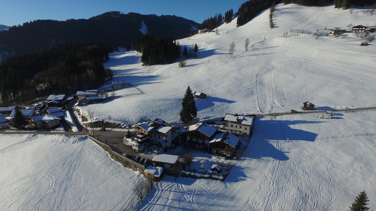 Hotel Und Alpen Apartments Mit Sauna - Buerglhoeh Bischofshofen Exterior photo